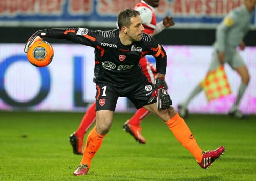 Valenciennes 2013-14 GK 4 Kit