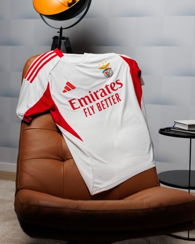 SL Benfica 2025-26 Third Kit
