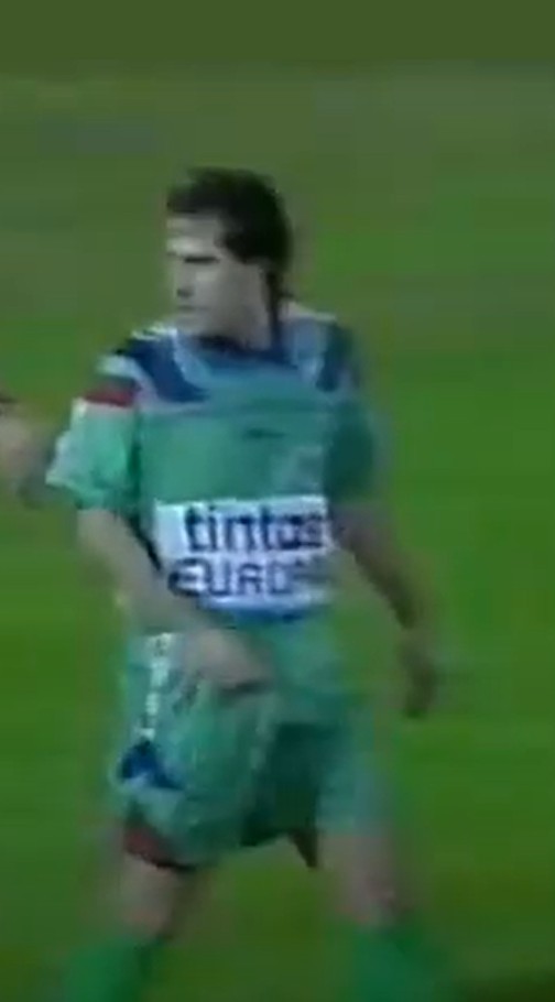 GD Chaves 1994-95 Away Kit