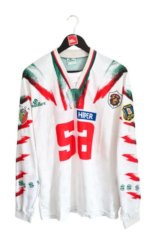 Maritimo 1999-00 Away Kit