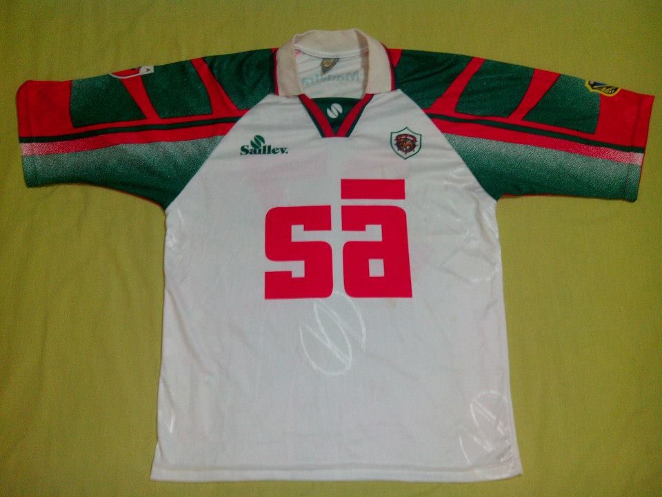 Maritimo 2000-01 Away Kit