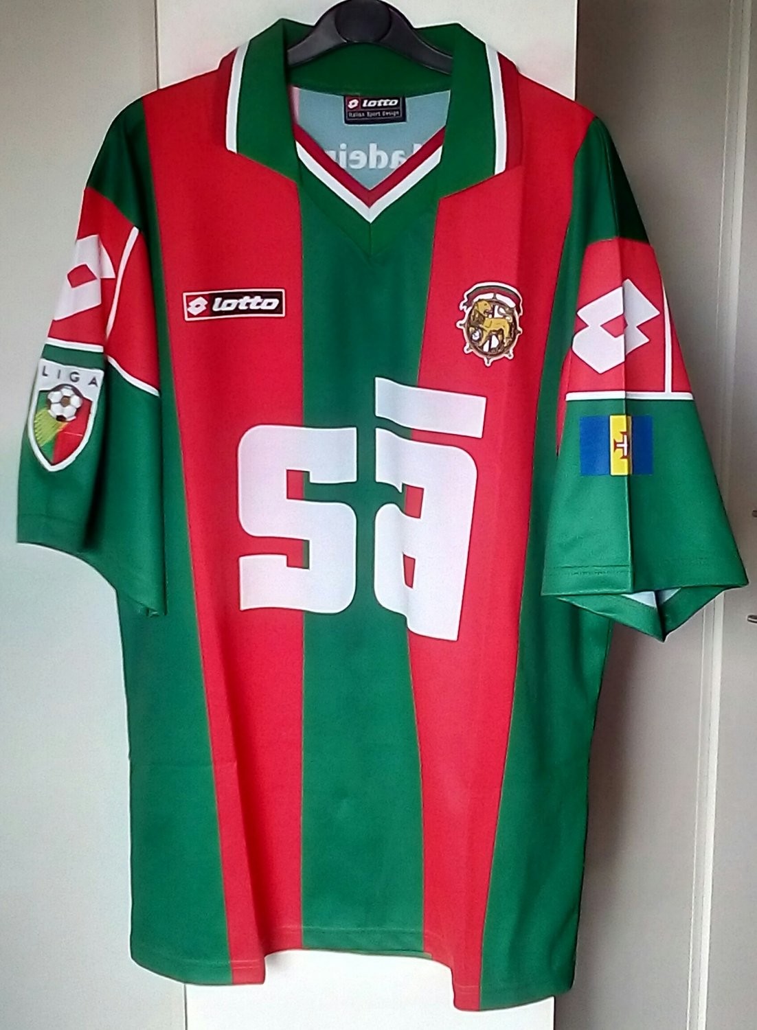Maritimo 2001-02 Home Kit