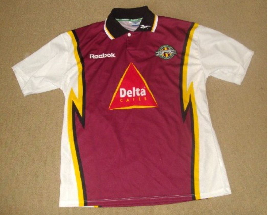 SC Campomaiorense 2000-01 Home Kit
