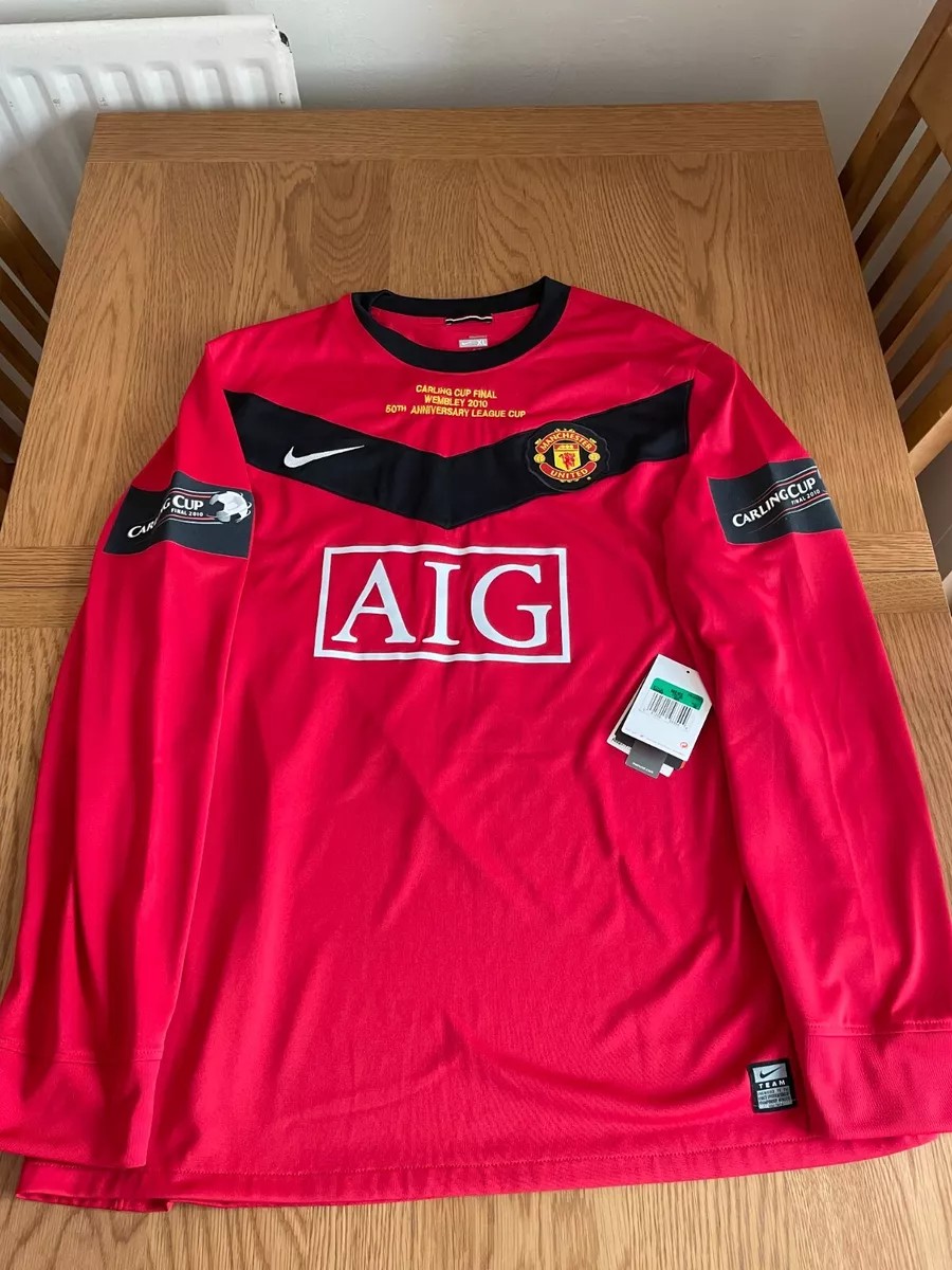 Manchester United 2009-10 EFL Cup Final Kit