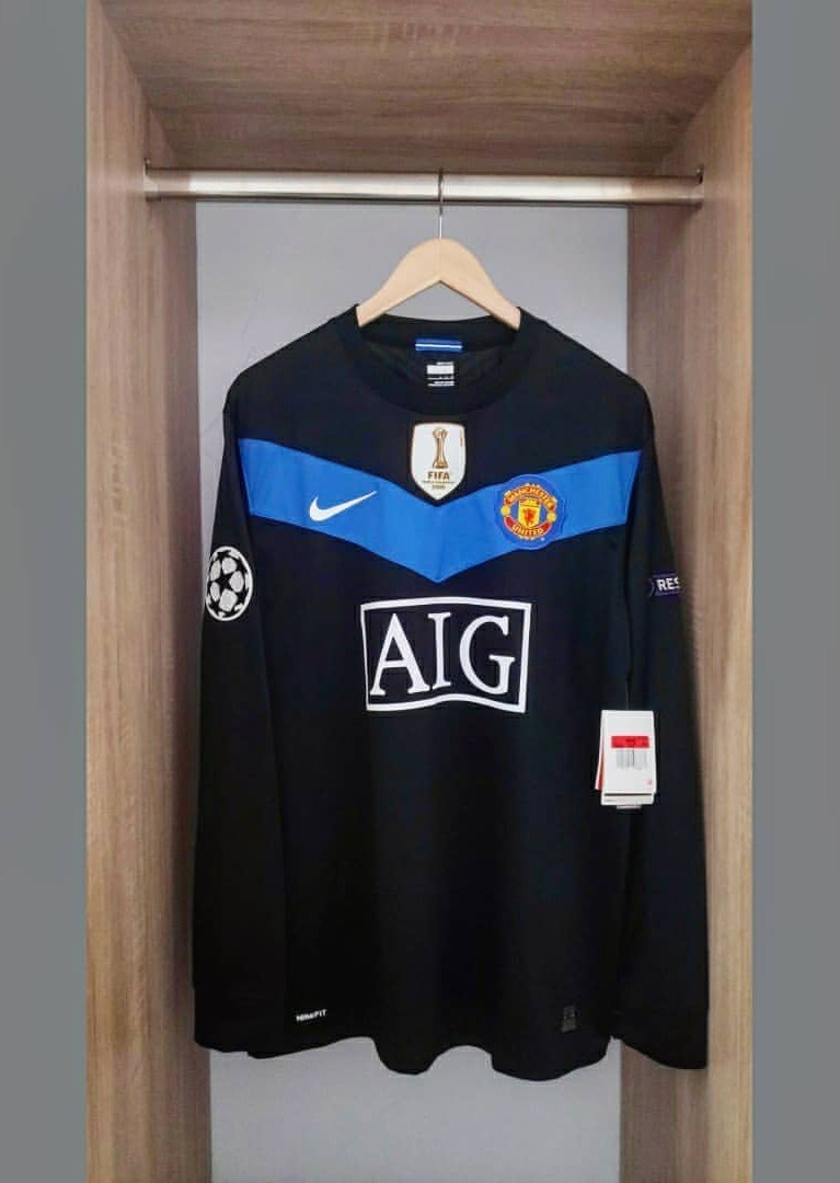 Manchester United 2009-10 Away 2 Kit