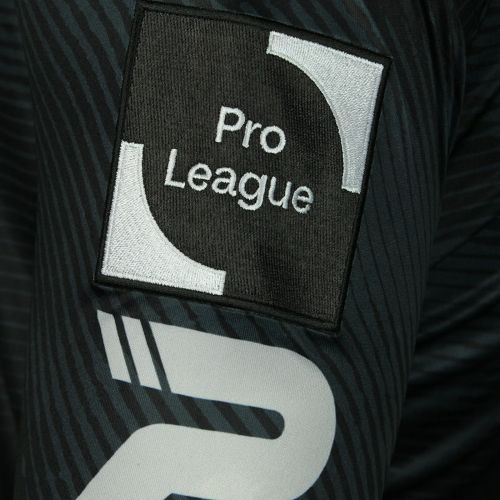 Zulte Waregem 2021-22 Third V2 Kit