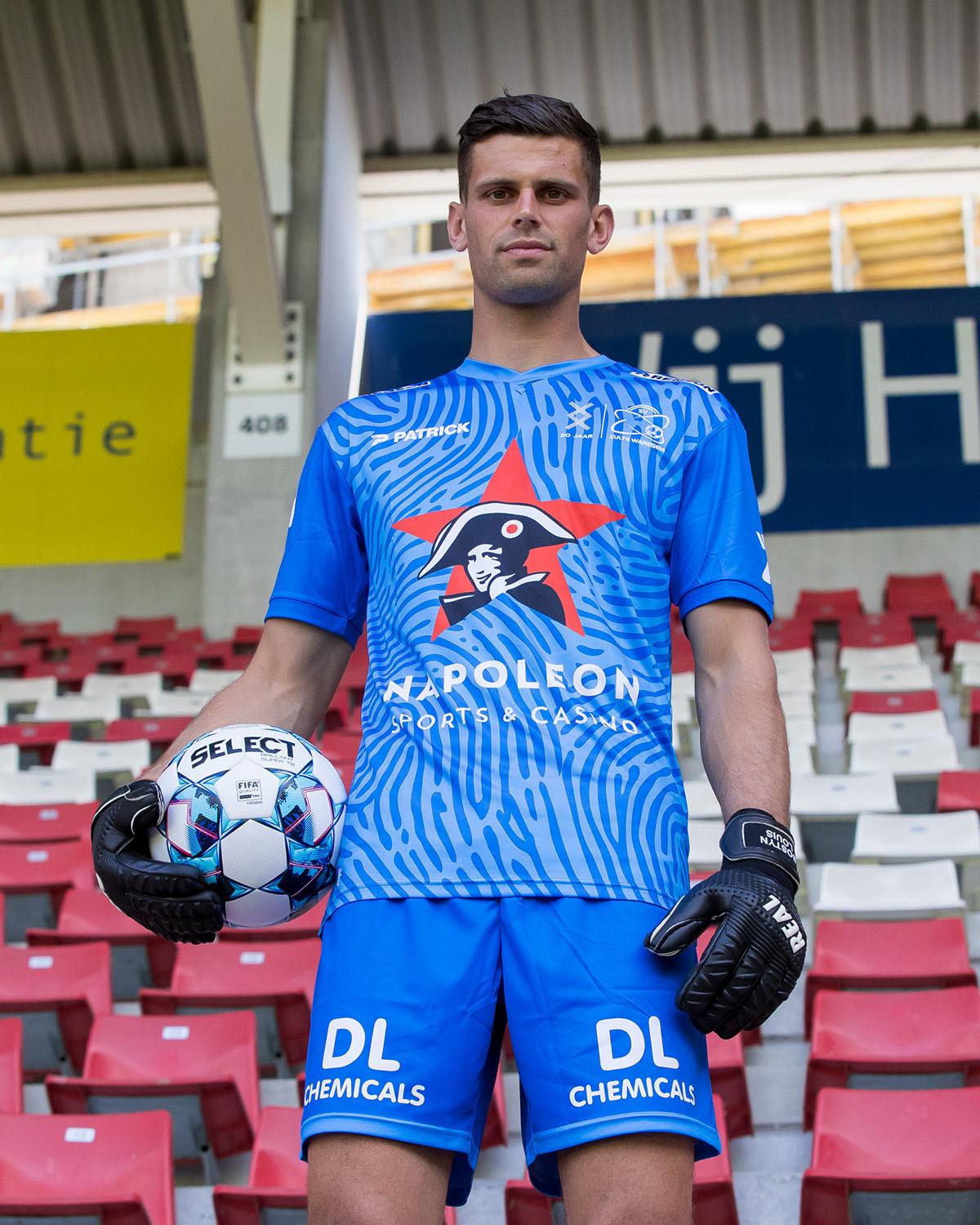 Zulte Waregem 2021-22 GK Home Kit