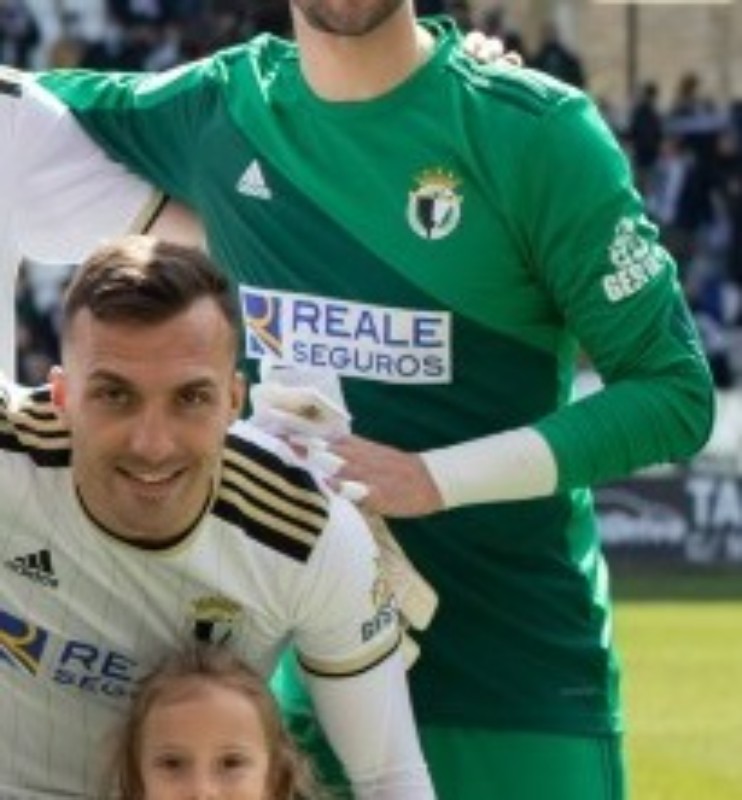 Burgos CF 2021-22 GK 3 Kit