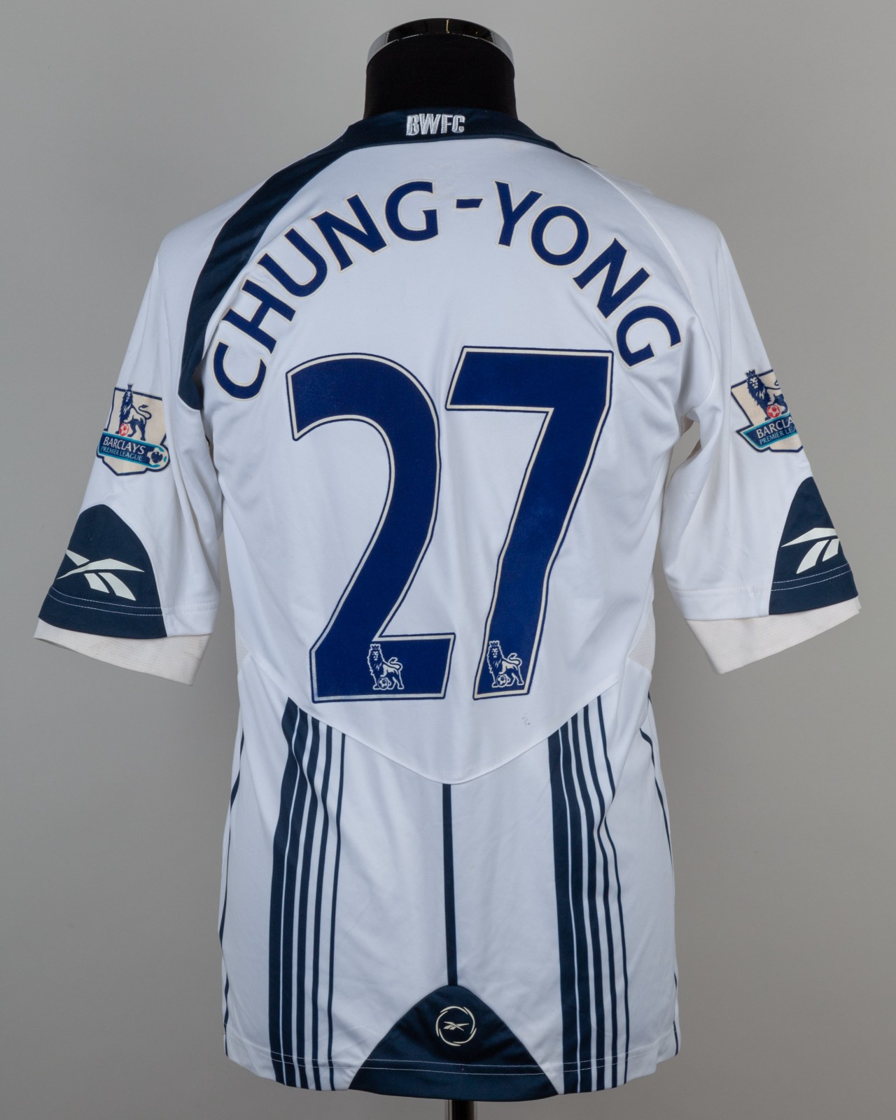 Bolton Wanderers 2009-10 Home Kit