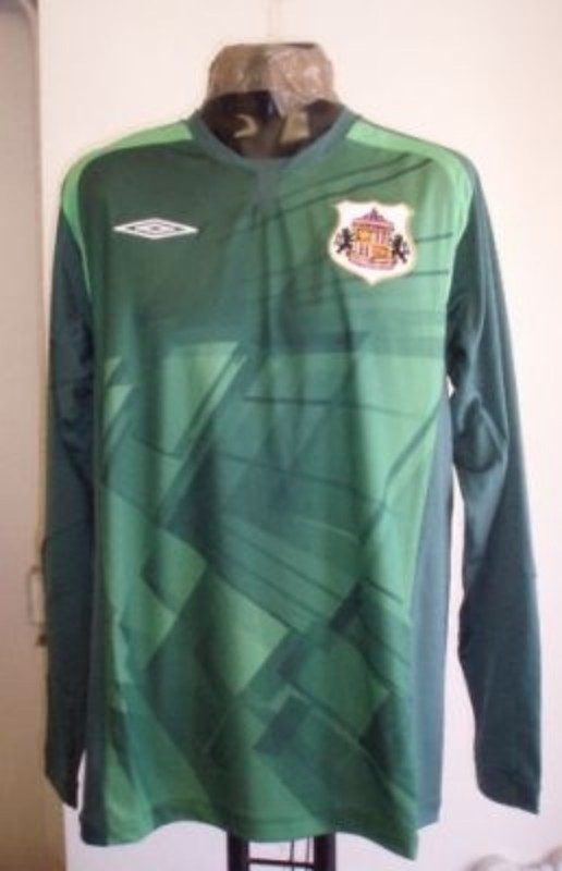 Sunderland AFC 2009-10 GK Home Kit