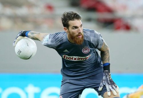 Olympiacos Piraeus 2020-21 GK 3 Kit