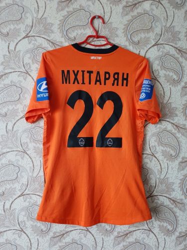 Shakhtar Donetsk 2011-12 Home V2 Kit