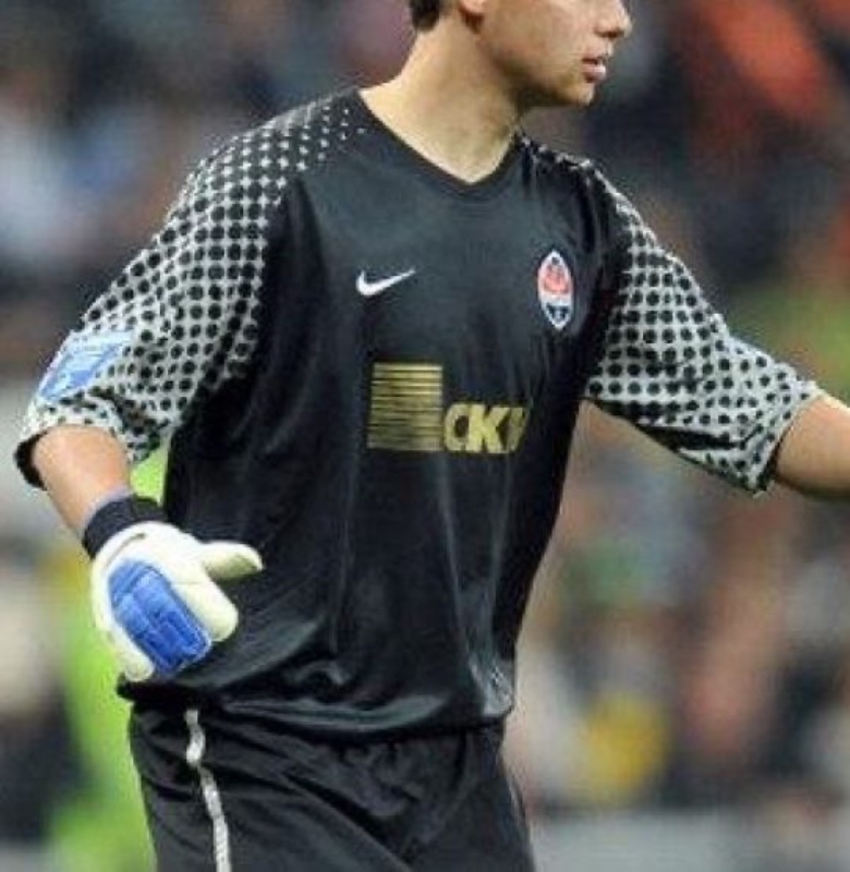 Shakhtar Donetsk 2011-12 GK 2 Kit
