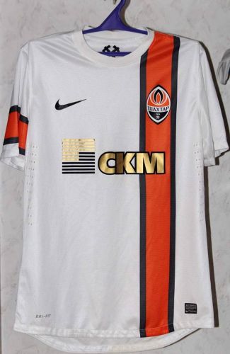Shakhtar Donetsk 2012-13 Away Kit