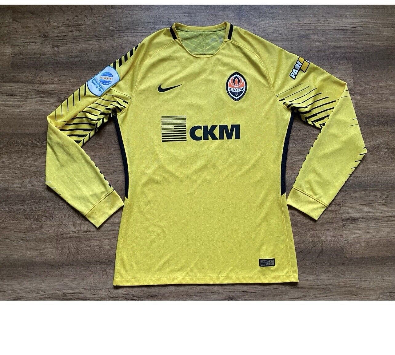 Shakhtar Donetsk 2017-18 GK 3 Kit