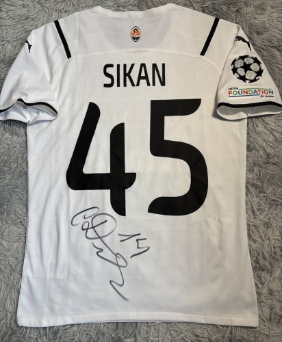 Shakhtar Donetsk 2021-22 Champions League Third Kit