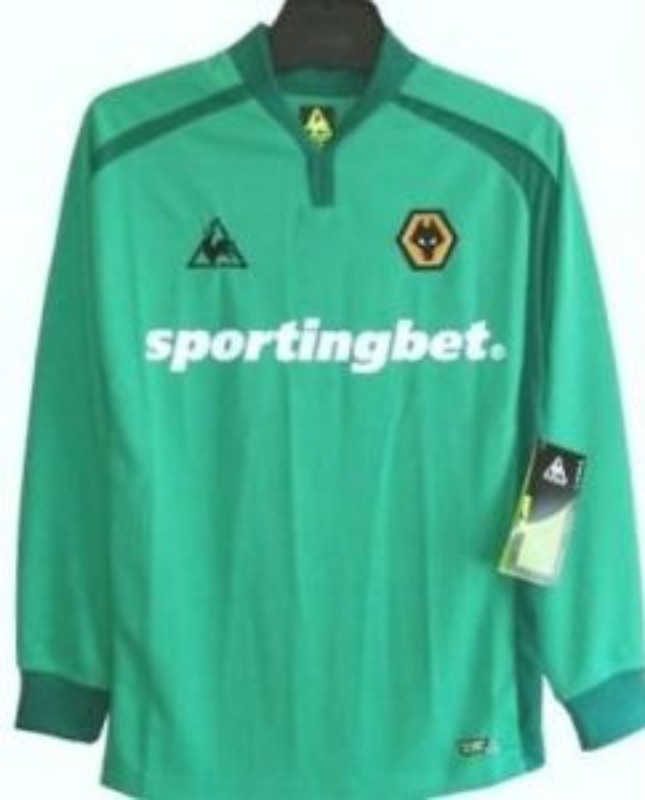 Wolverhampton Wanderers 2009-10 GK Home Kit