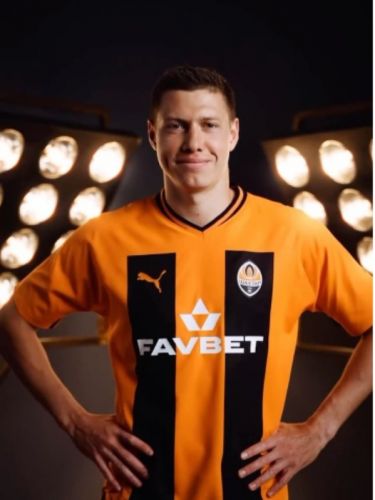 Shakhtar Donetsk 2023-24 Home Kit