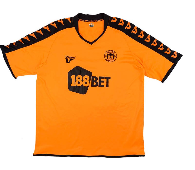 Wigan Athletic 2009-10 Away Kit