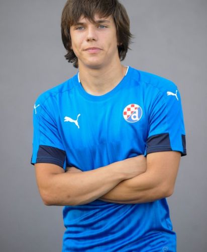 GNK Dinamo Zagreb 2016-17 Home Kit