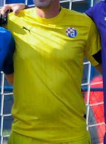 GNK Dinamo Zagreb 2016-17 Away Kit