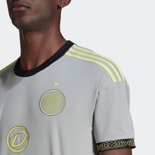 Celtic FC 2022-23 Third Kit