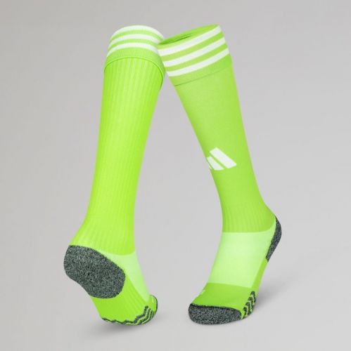 Celtic FC 2023-24 GK Away Kit