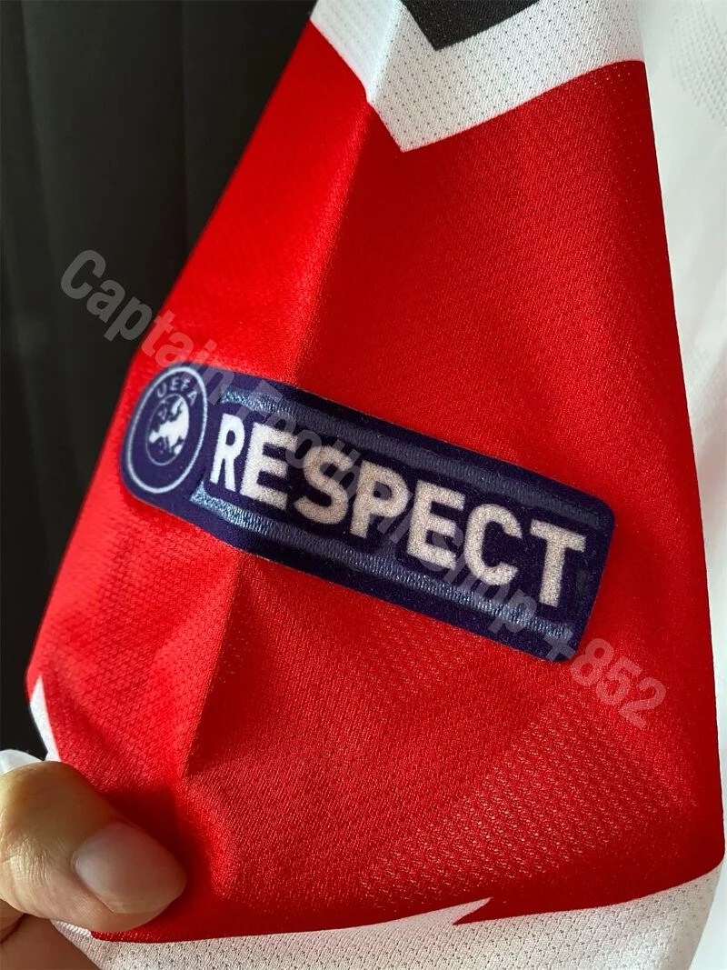 Manchester United 2010-11 Champions League Final Kit