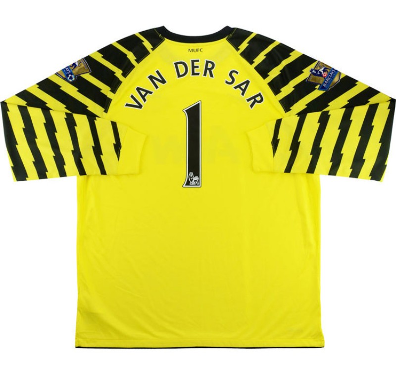 Manchester United 2010-11 GK Third Kit