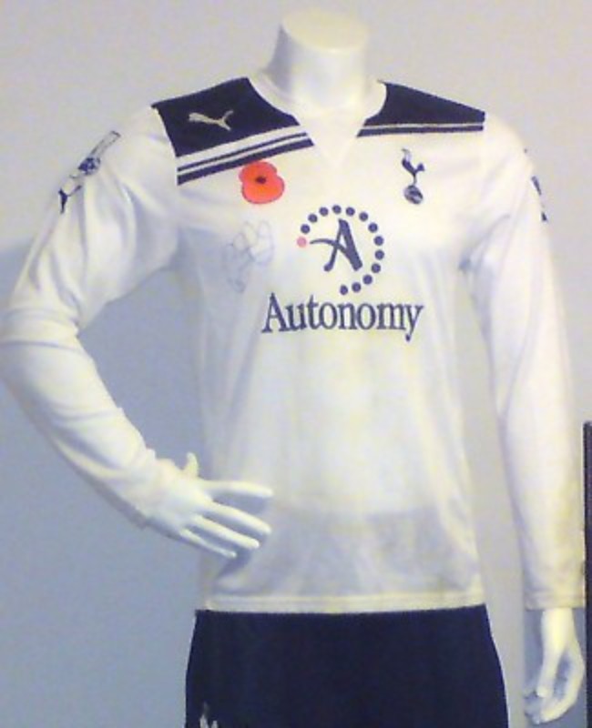 Tottenham Hotspur 2010-11 Home V2 Kit
