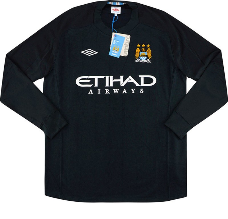 Manchester City 2010-11 GK 1 Kit