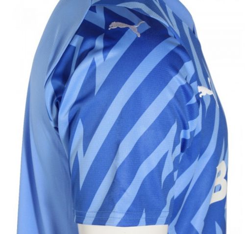 Plymouth Argyle 2023-24 GK Third Kit