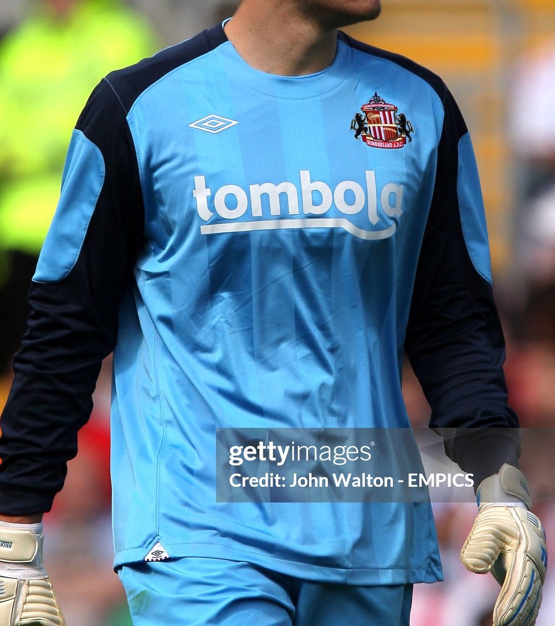 Sunderland AFC 2010-11 GK Away Kit