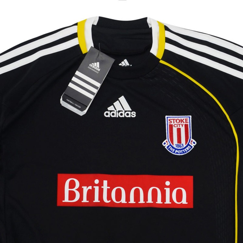 Stoke City 2010-11 GK 1 Kit