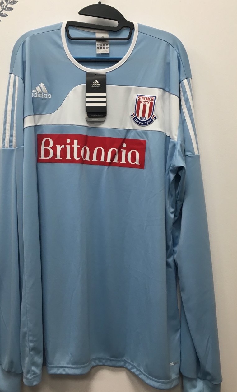 Stoke City 2010-11 GK 3 Kit