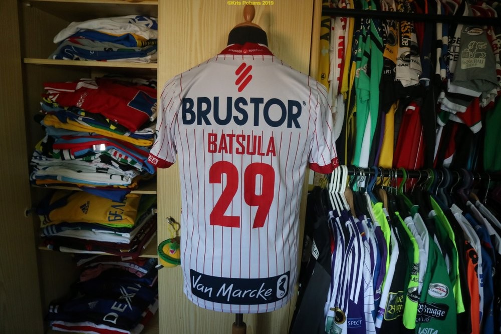 KV Kortrijk 2018-19 Home Kit