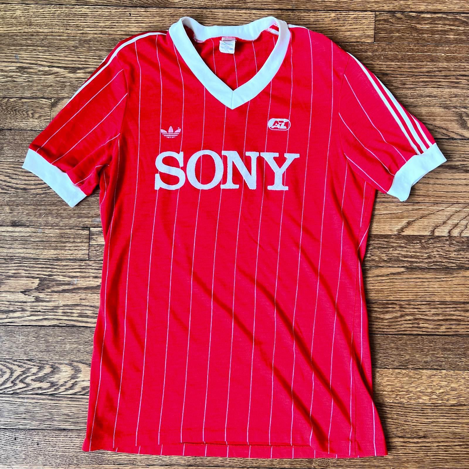 AZ'67 1984-85 Home Kit