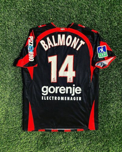 Nice 2006-07 Home Kit