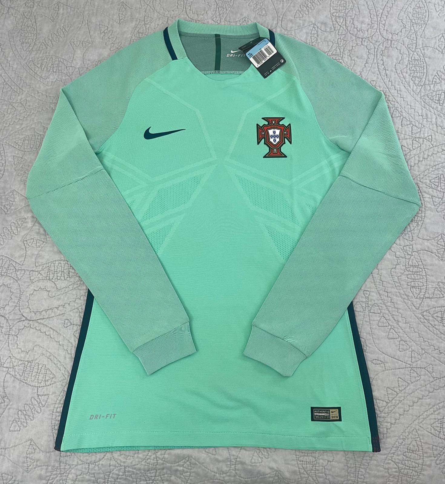 Portugal 2016 Away 2 Kit
