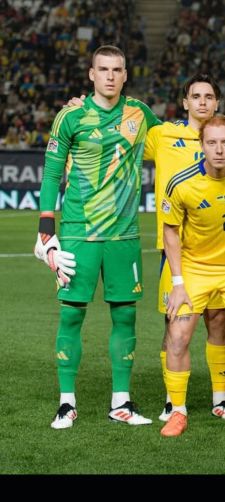 Ukraine 2024-25 GK 4 Kit
