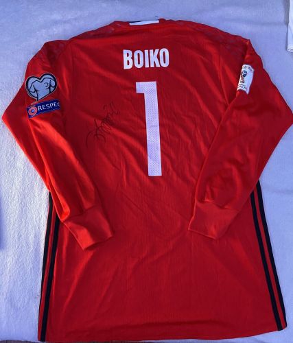 Ukraine 2016 GK 3 Kit