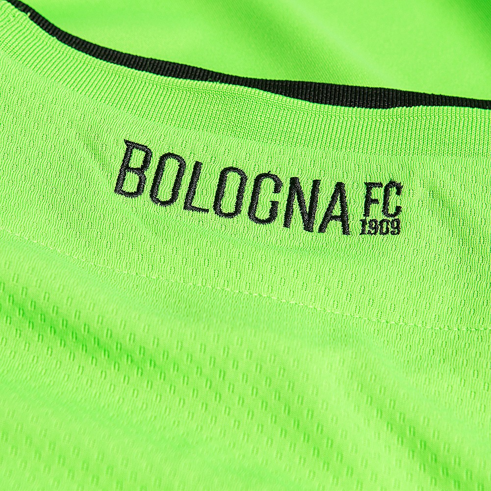 Bologna FC 2018-19 GK Away Kit
