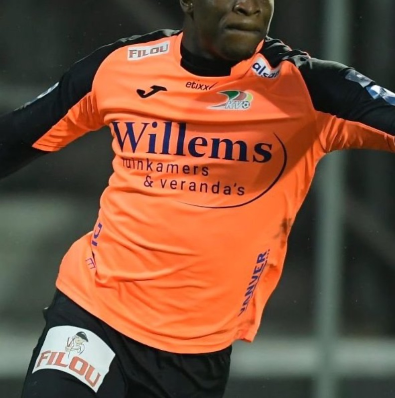 KV Oostende 2018-19 GK 2 Kit