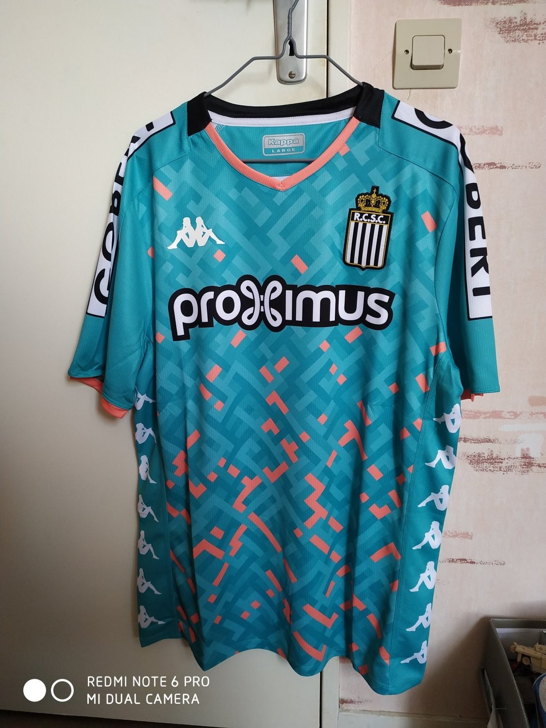 Royal Charleroi 2019-20 Away Kit