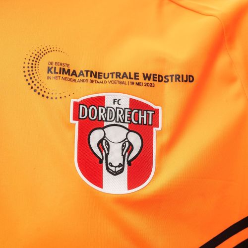 FC Dordrecht 2022-23 GK 1 V2 Kit