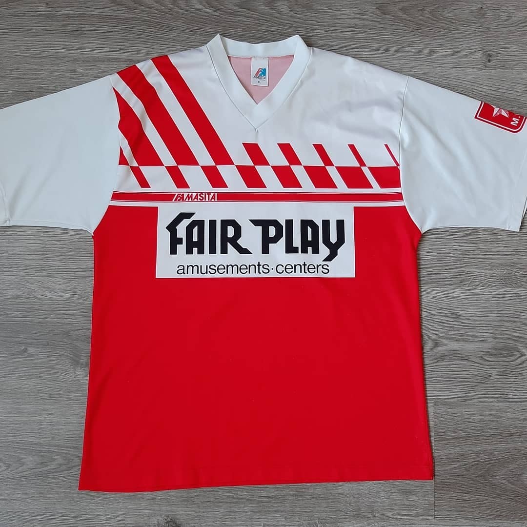 MVV Maastricht 1988-89 Home Kit