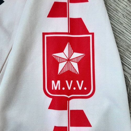 MVV Maastricht 1989-90 Home Kit