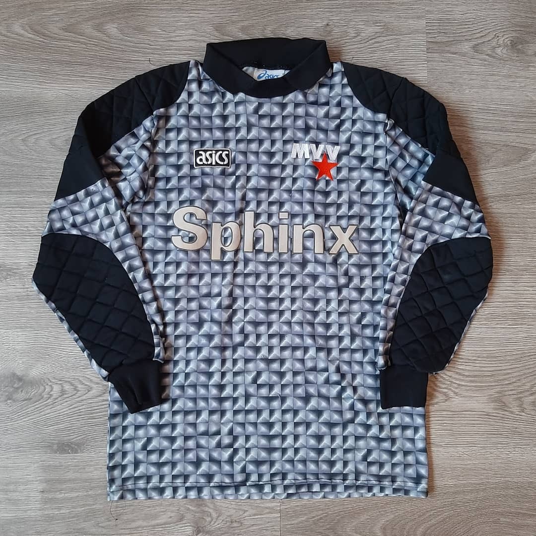 MVV Maastricht 1993-94 GK Kit