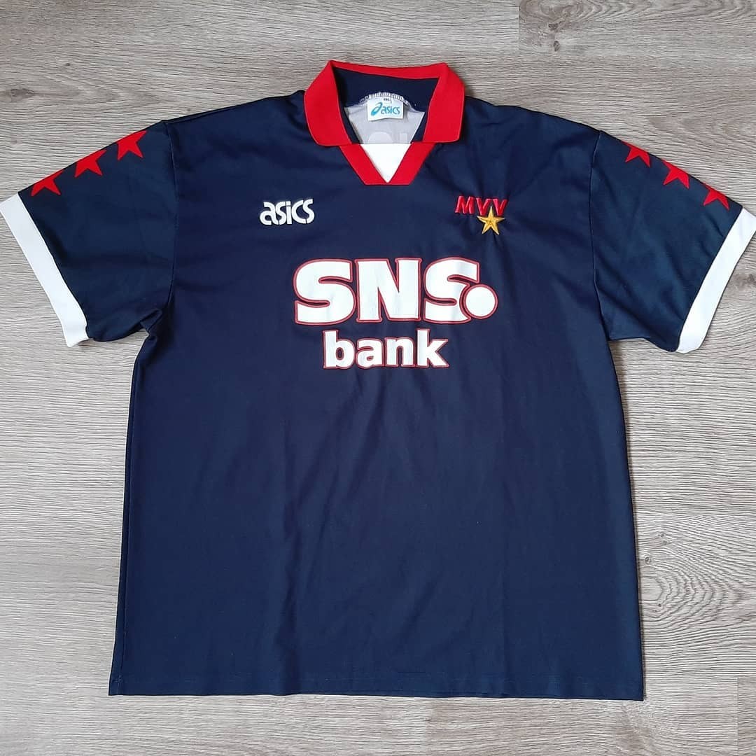 MVV Maastricht 1997-98 Away Kit