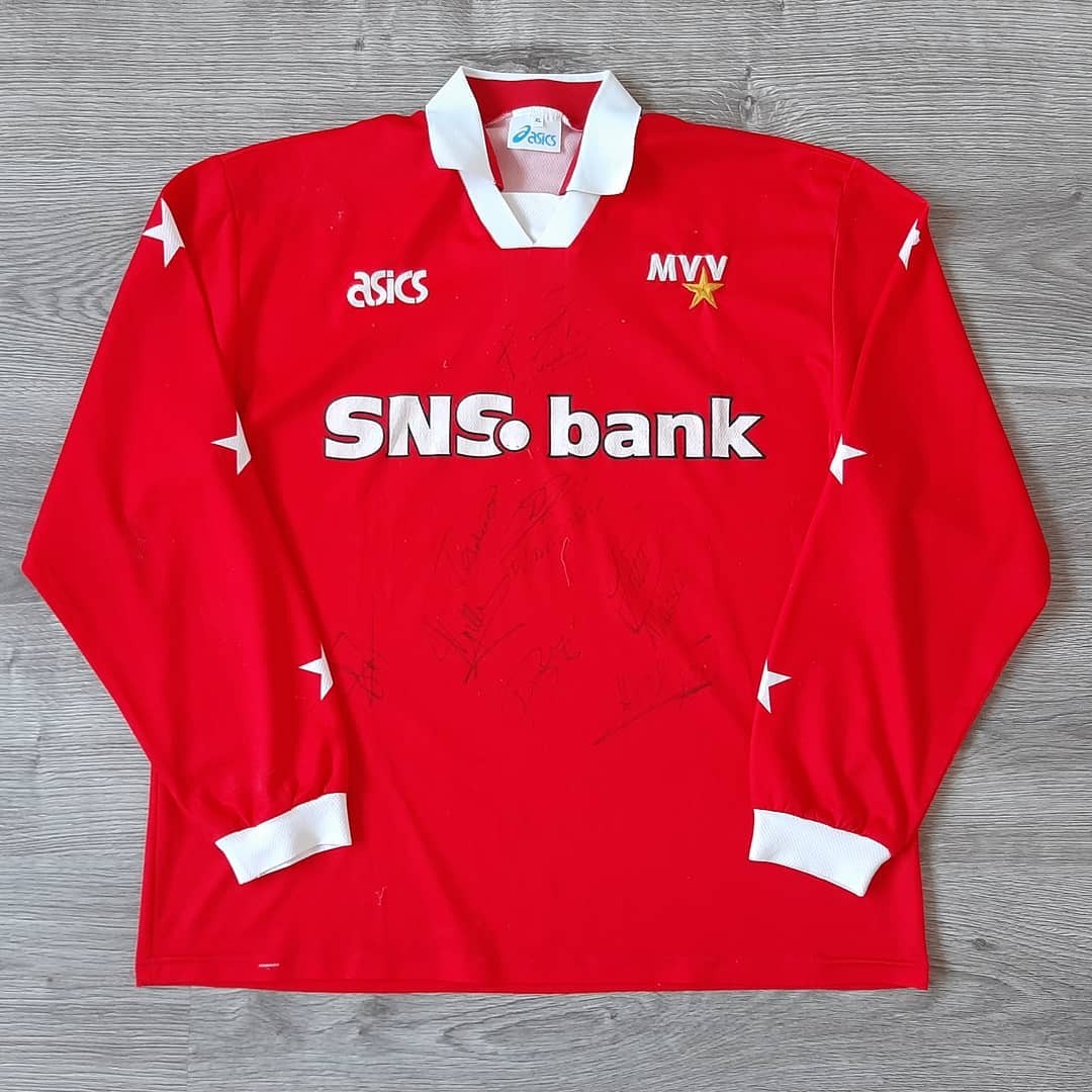 MVV Maastricht 1997-98 Home 2 Kit
